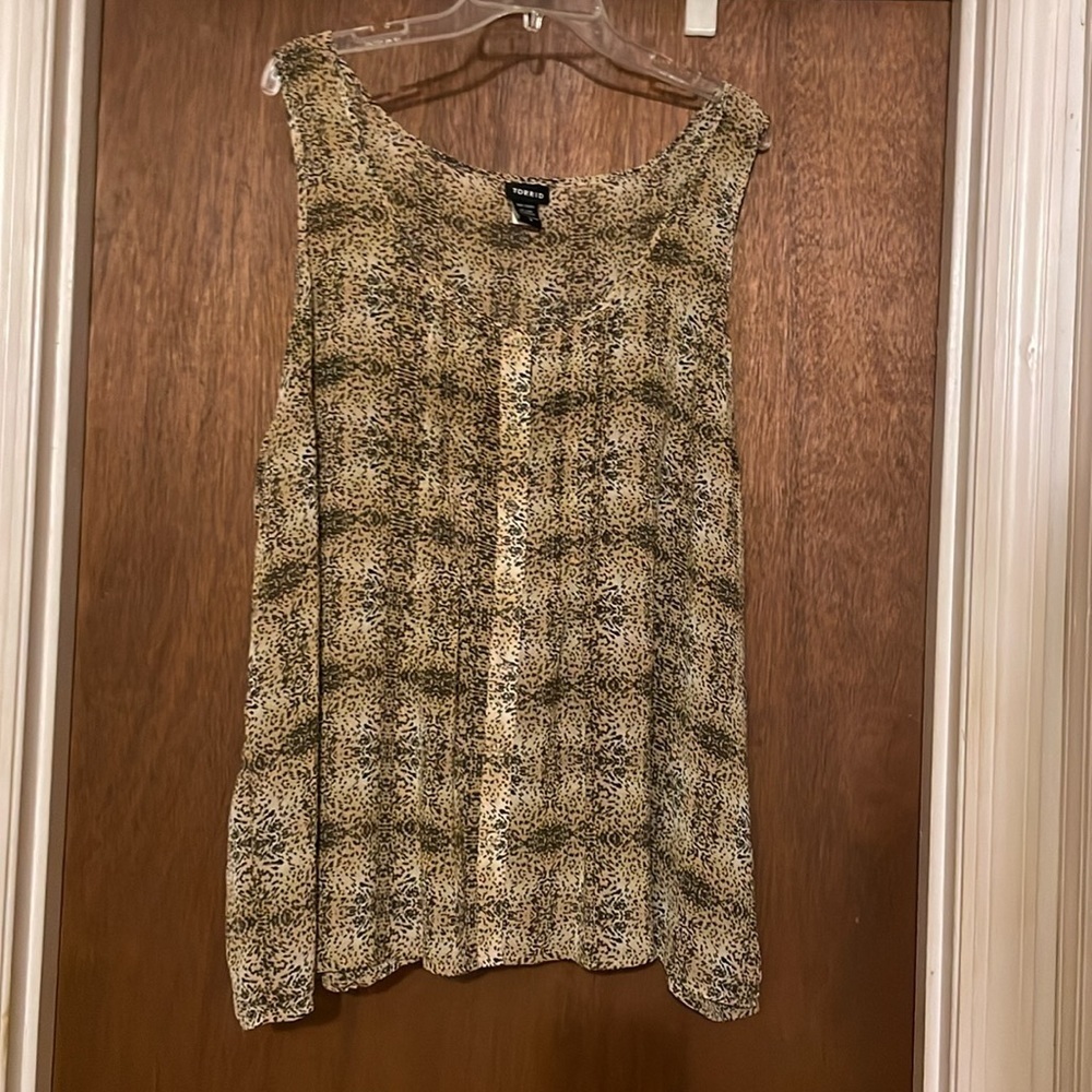 Torrid leopard print button up strappy blouse​​​